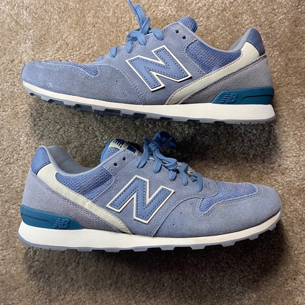 New balance sneakers size 10 very good condition